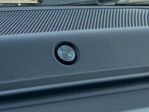 New 2025 Ford F150 Lariat w/ Equipment Group 501A Mid image 10