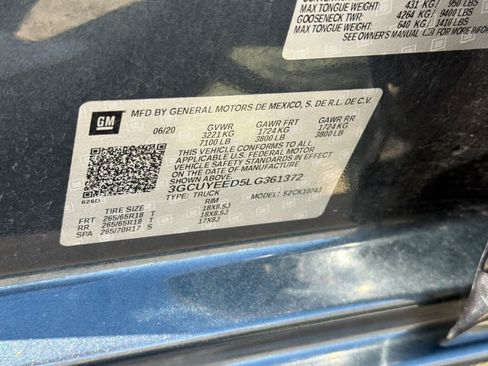 Used 2020 Chevrolet Silverado 1500 RST AWD/4WD image 33