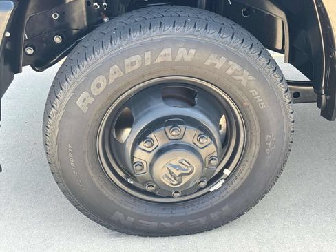 Used 2026 RAM 3500 Tradesman AWD/4WD image 4