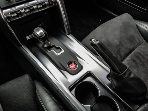 Used 2009 Nissan GT-R Premium AWD/4WD image 66