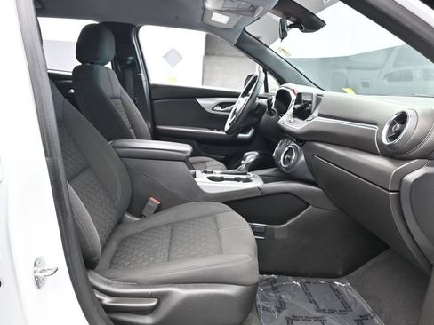 Used 2022 Chevrolet Blazer LT FWD image 48