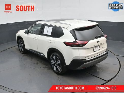 Used 2021 Nissan Rogue SL w/ Premium Package image 53
