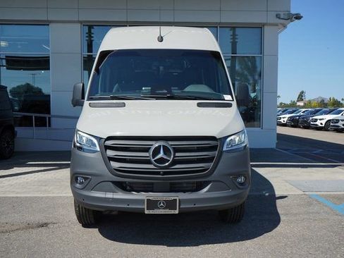 New 2025 Mercedes-Benz Sprinter 2500 image 3