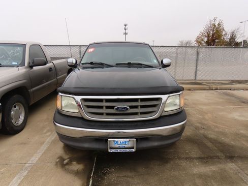Used 2002 Ford F150 XLT image 5