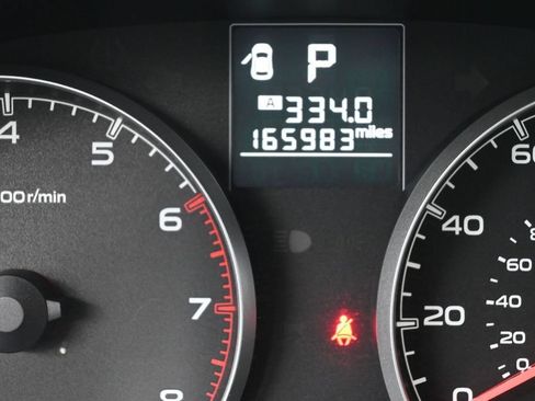 Used 2013 Subaru Outback 2.5i Premium AWD/4WD image 33
