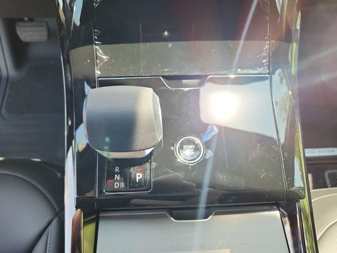 New 2026 Land Rover Range Rover Sport SE AWD/4WD image 16