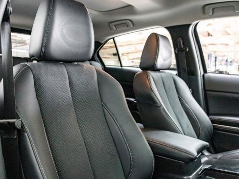 Used 2023 Mitsubishi Eclipse Cross SE image 28