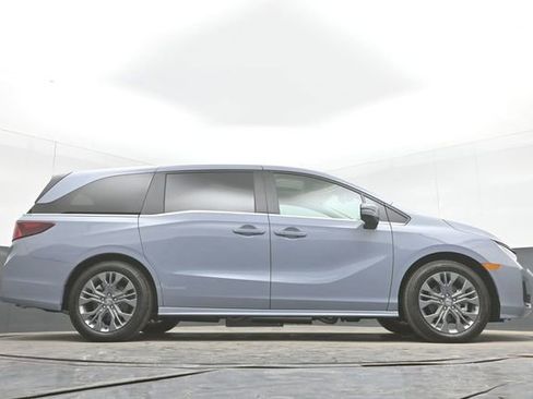 Used 2026 Honda Odyssey Touring image 53