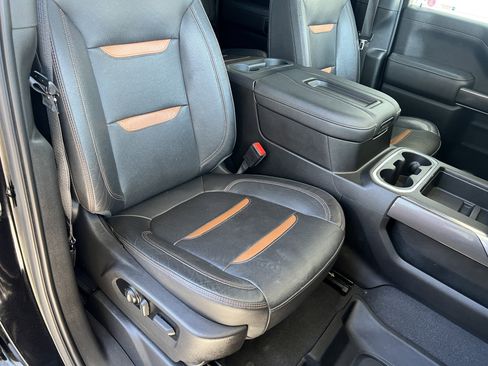 Used 2021 GMC Sierra 1500 AT4 image 24