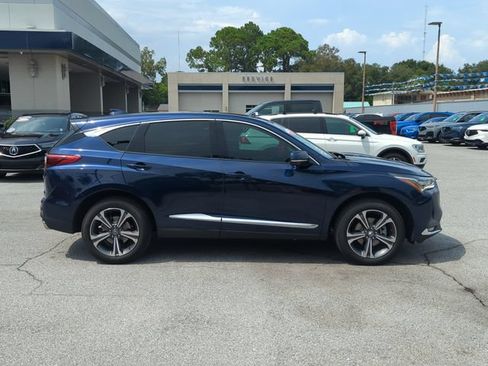 Used 2024 Acura RDX SH-AWD w/ Advance Package image 3