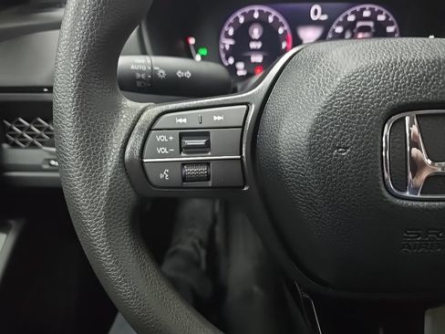 Used 2025 Honda Accord SE image 20