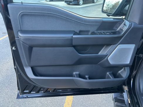 Used 2024 Ford F150 Lariat w/ Equipment Group 502A High image 21