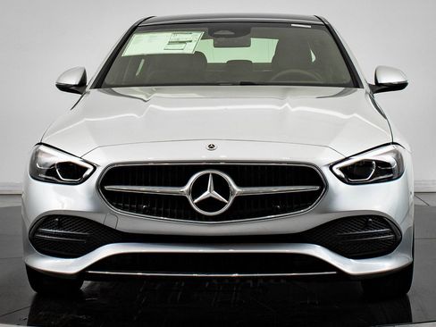 Certified 2025 Mercedes-Benz C 300 4MATIC Sedan image 2