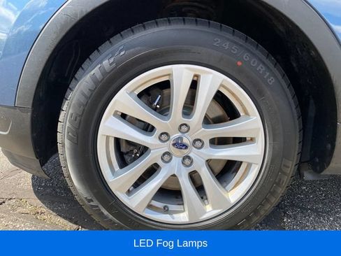 Used 2018 Ford Explorer XLT w/ Equipment Group 201A AWD/4WD image 21