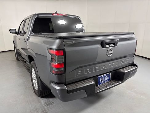 Used 2022 Nissan Frontier SV RWD image 6