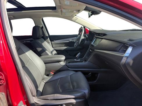 Used 2019 Cadillac XT5 Luxury FWD image 15