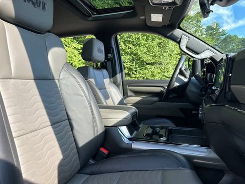 Certified 2025 Chevrolet Silverado 2500 ZR2 w/ ZR2 Bison Edition AWD/4WD image 16