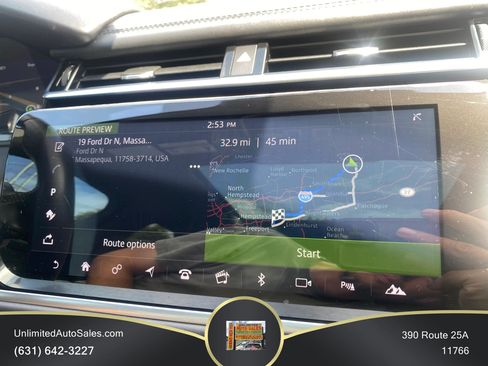 Used 2018 Land Rover Range Rover Velar R-Dynamic SE AWD/4WD image 10