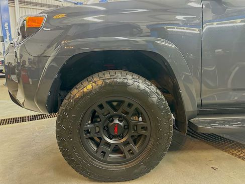 Used 2024 Toyota 4Runner TRD Pro AWD/4WD image 19