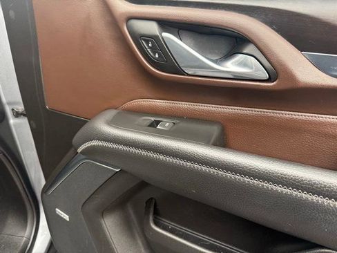 Used 2021 GMC Yukon XL Denali image 41