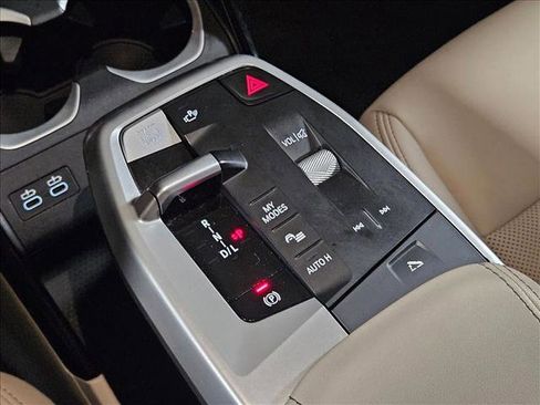 Certified 2025 BMW X1 xDrive28i w/ Convenience Package image 12