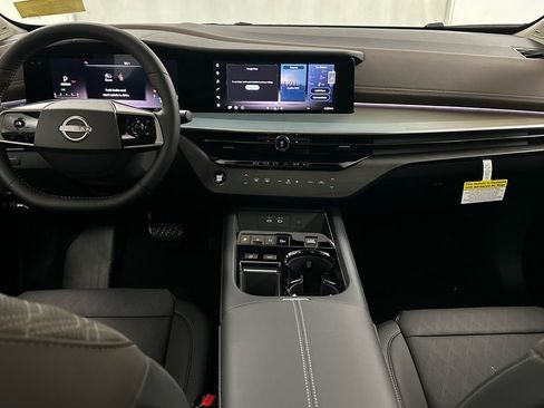 New 2025 Nissan Murano Platinum w/ Cargo Package image 17