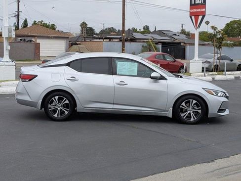 Used 2020 Nissan Sentra SV FWD image 4