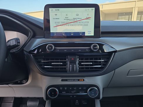 New 2026 Ford Escape Active FWD image 16