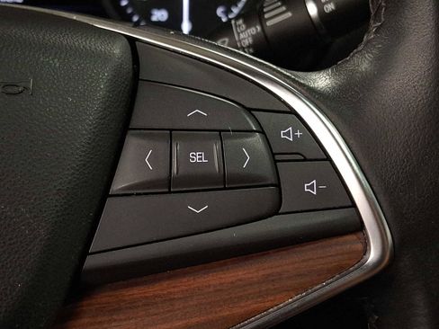 Used 2024 Cadillac XT5 Premium Luxury w/ Technology Package AWD/4WD image 18