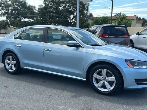 Used 2013 Volkswagen Passat 2.5 SE FWD image 6