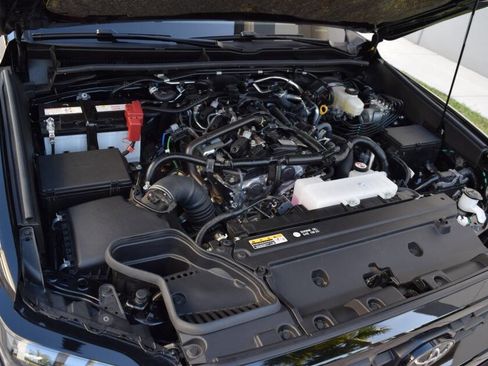 Used 2025 Toyota 4Runner TRD Sport Premium AWD/4WD image 92