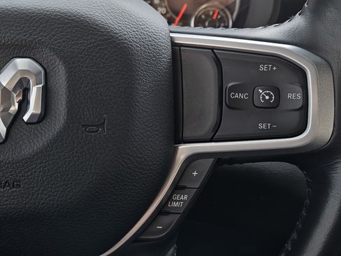 Used 2023 RAM 1500 Big Horn image 27