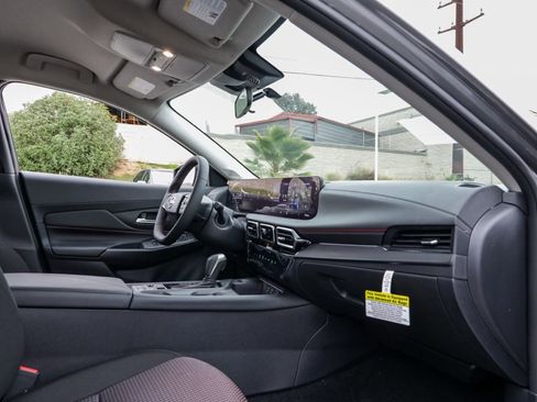New 2026 Nissan Sentra SR w/ Floor Mat Package image 19
