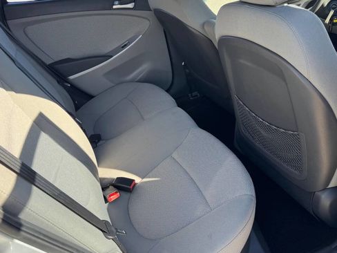 Used 2013 Hyundai Accent GLS image 15