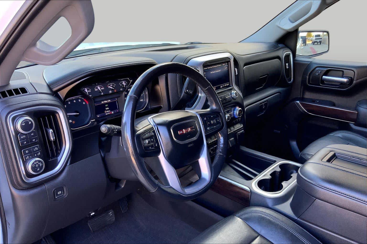 Used 2019 GMC Sierra 1500 SLT w/ SLT Premium Plus Package AWD/4WD image 18