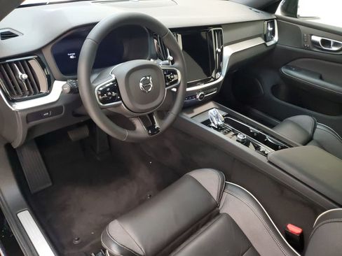 Used 2024 Volvo S60 B5 Plus FWD image 2