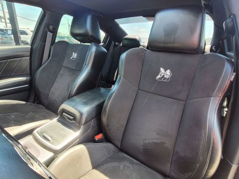 Used 2019 Dodge Charger Scat Pack w/ Plus Group RWD image 11
