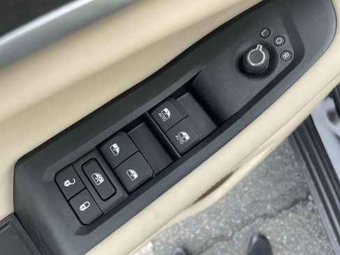 New 2026 Jeep Grand Cherokee Limited image 21