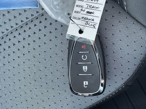 Certified 2026 Chevrolet Trax LT image 29