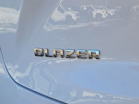 Used 2019 Chevrolet Blazer LT image 32