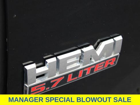 Used 2021 RAM 1500 Classic SLT AWD/4WD image 25