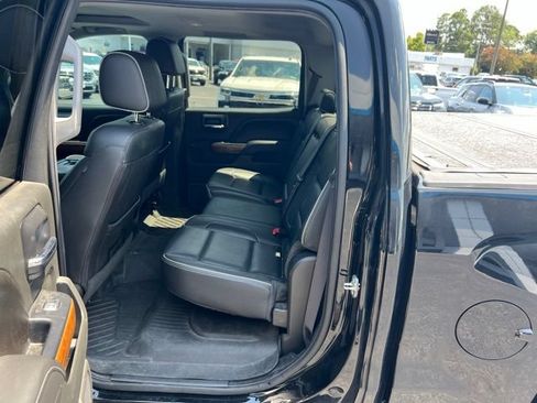 Used 2017 Chevrolet Silverado 1500 High Country AWD/4WD image 28