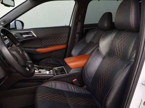 Used 2022 Mitsubishi Outlander SEL FWD image 9