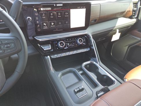 New 2026 GMC Sierra 2500 Denali Ultimate AWD/4WD image 35