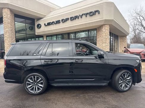 Used 2023 Cadillac Escalade Sport image 2