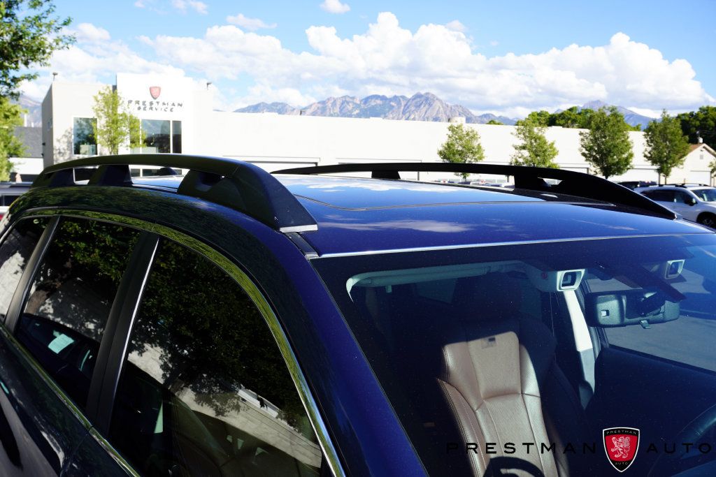 Used 2022 Subaru Ascent Touring AWD/4WD image 8