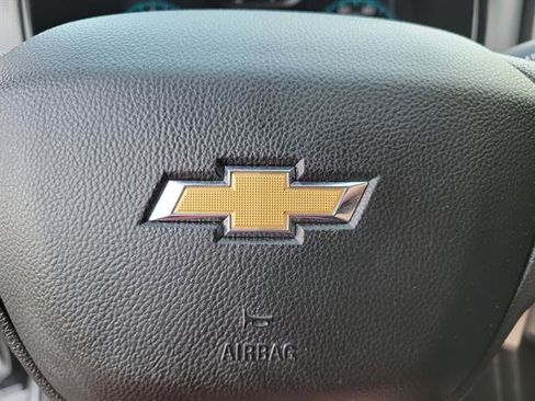 Used 2019 Chevrolet Colorado W/T RWD image 16