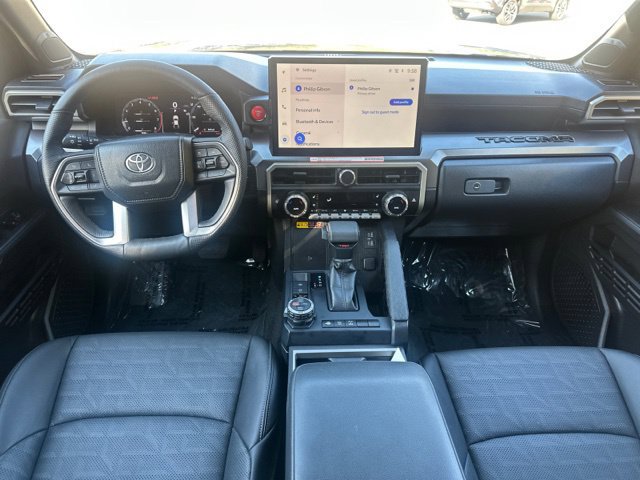 Used 2025 Toyota Tacoma TRD Off-Road w/ TRD Off Road Premium Package AWD/4WD image 19
