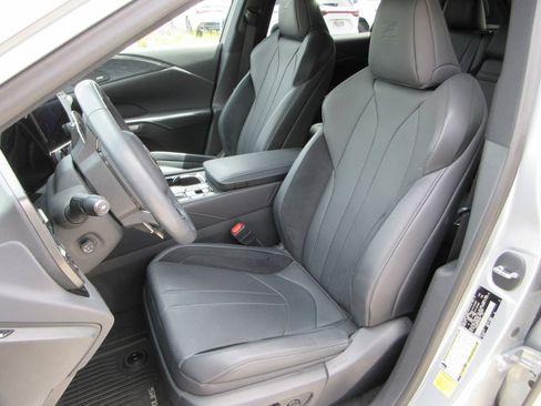 Used 2024 Lexus RX 500h F Sport w/ Convenience Package AWD/4WD image 21