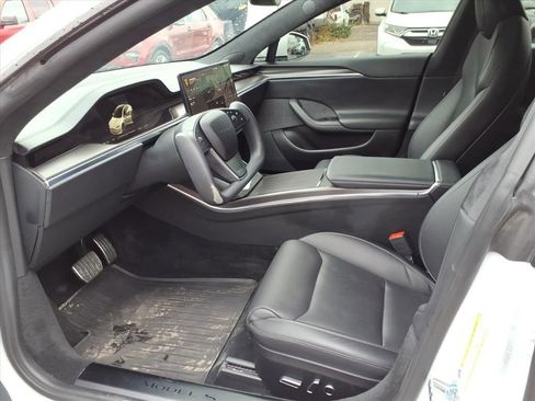 Used 2021 Tesla Model S Plaid image 10